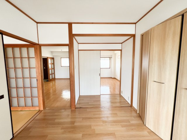 インペリアル西本Ⅰの洋室