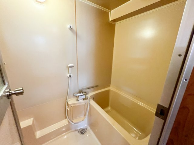 インペリアル西本Ⅰの浴室