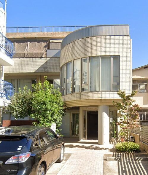 渋谷区千駄ヶ谷３丁目の店舗