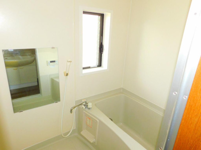 【浴室】 | フォレール