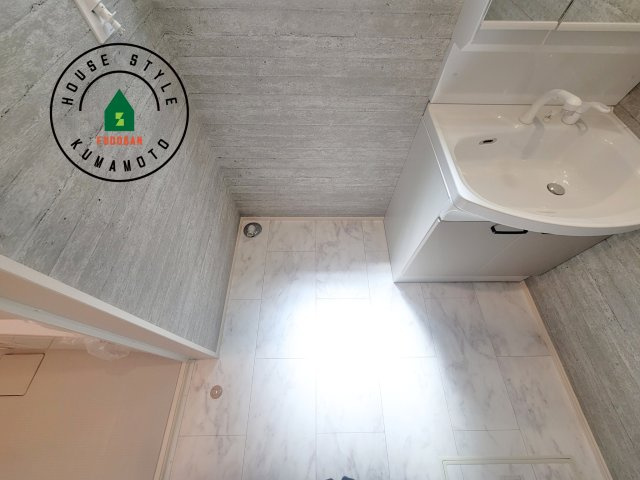 熊本市北区梶尾町第10-5棟（1号棟）のランドリースペース|ランドリースペースとなります。広々して有効的にご使用できます。 