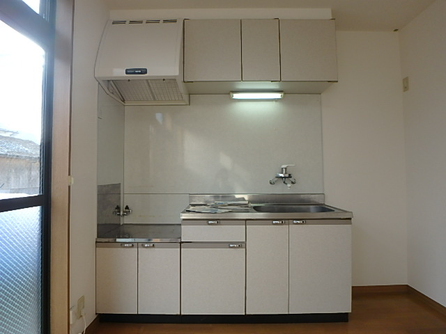 パープルのキッチン|E号室の写真（イメージ）