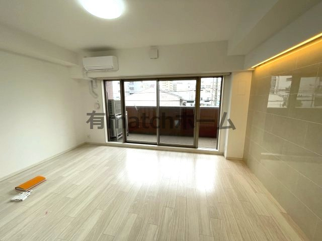 グランカーサ新大阪SOUTHの居間・リビング|イメージとして同建物他部屋を表示しています