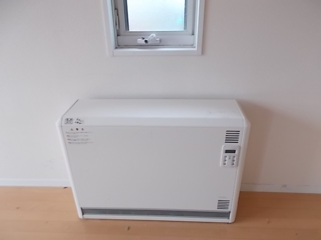 グランポルテＢの設備|蓄熱暖房