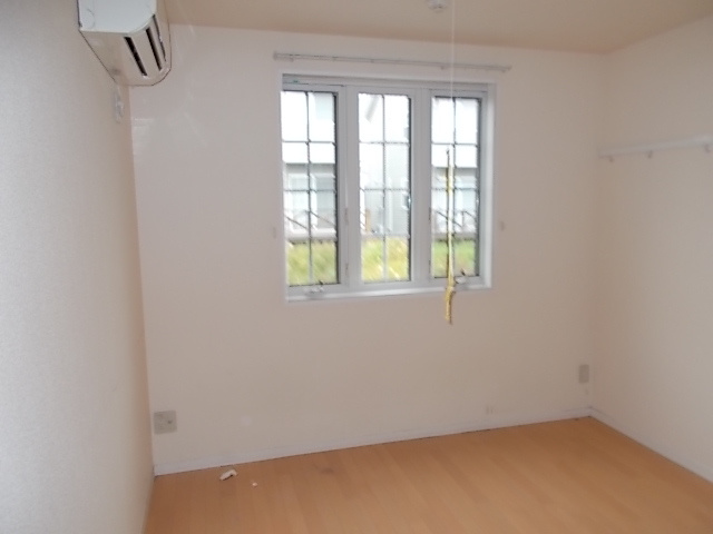 グランポルテＢの洋室