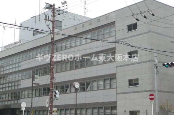 スワンズシティ大阪エスクレアの周辺