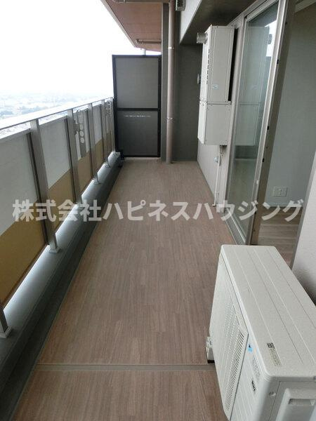 パークシティ柏の葉キャンパス　ザ・ゲートタワー　ウエストのバルコニー