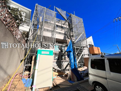 【前面道路含む現地写真】 | 三鷹市井の頭1丁目　新築戸建　全1棟
