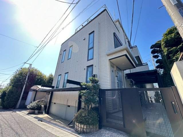 フォレストヒルズの外観