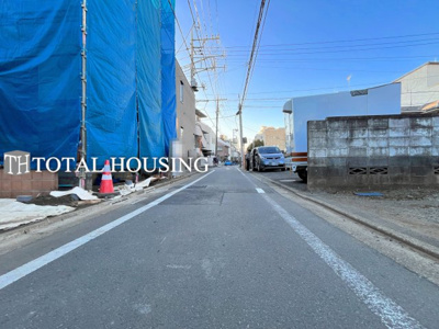 【前面道路含む現地写真】 | 立川市錦町１丁目　新築戸建　全2棟