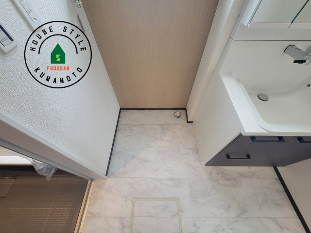 熊本市南区富合町杉島第6-4棟（1号棟）のランドリースペース|ランドリースペースとなります。広々して有効的にご使用できます。 