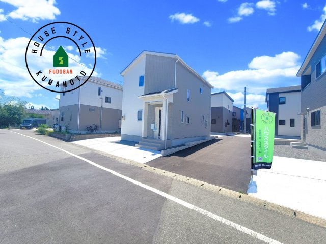 熊本市南区富合町杉島第6-4棟（2号棟）の前面道路含む現地写真|見学の時間などお気軽にお問い合わせ下さい。