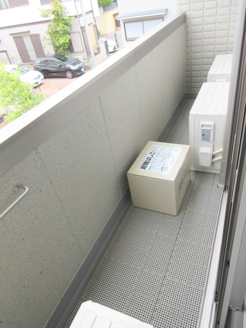 ラ・メゾン・メイト五番館のバルコニー