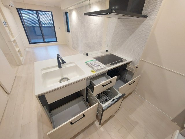 ＦｏｒｅｓｔＧｒａｎｄｅⅠ　フォレストグランデワンのキッチン|★IHシステムキッチン★食洗器付き★