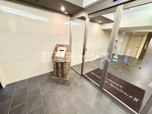 プレサンス丸の内レジデンスⅡのエントランス