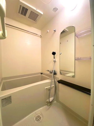 プレサンス上前津リラシス　名古屋市賃貸　仲介手数料無料の浴室|バス