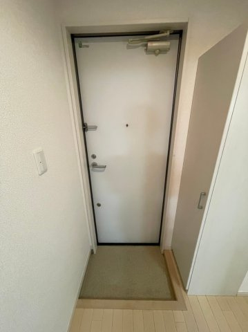 クレイビア熱田　名古屋市賃貸　仲介手数料無料の玄関