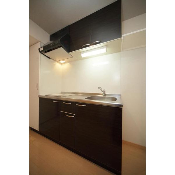 シュトラール千代田　名古屋市賃貸　仲介手数料無料のキッチン