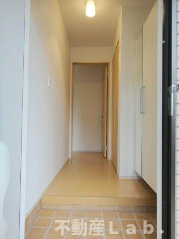 ドルチェヴィータ壱号館の玄関