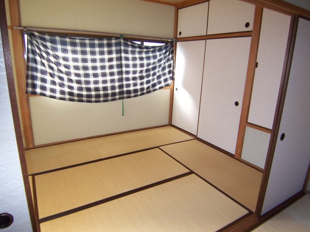 上福浦アパートの収納