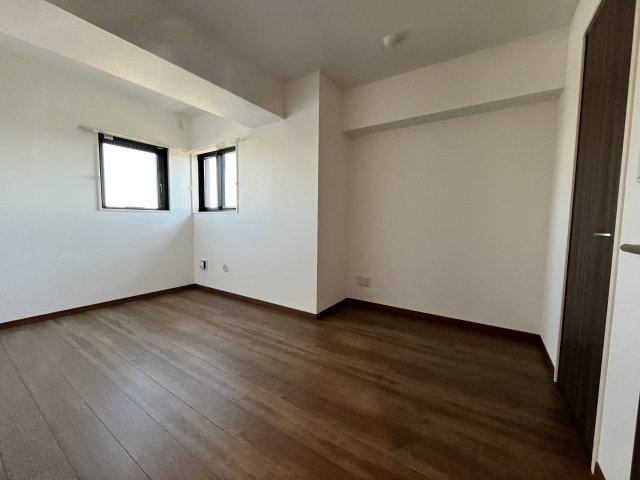 コートデルトゥール昭島の洋室