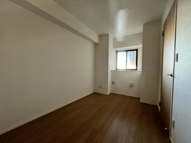 コートデルトゥール昭島の洋室