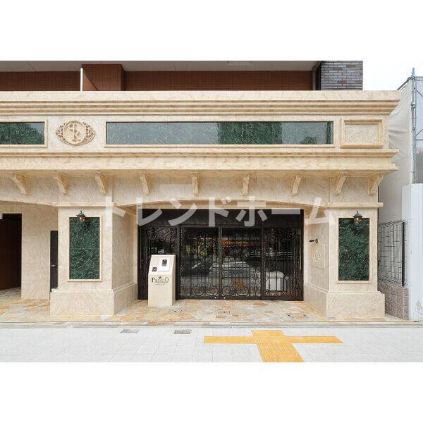 プレジオ難波WESTのエントランス|選べる家電プランあり！！