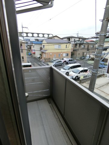 アンプルールクラージュウエストヒルズのバルコニー