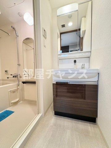 ファステート名古屋ラプソディの独立洗面台