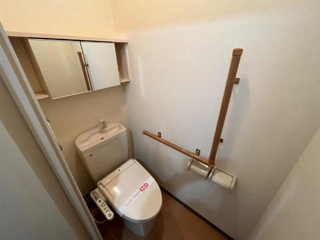 アマレーナのトイレ|シャワー付トイレ