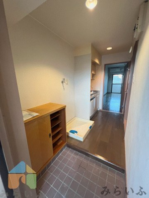 【玄関】 | ヴェルディ城木