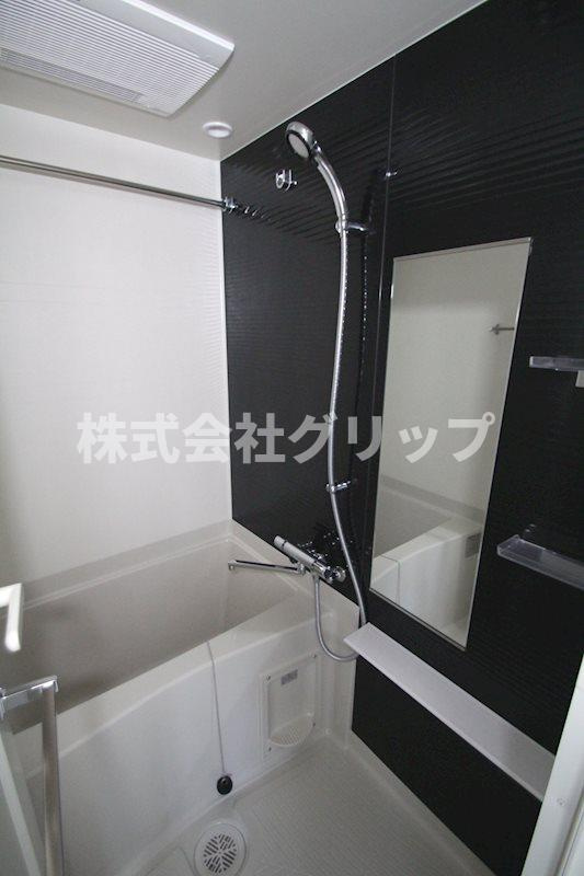RELUXIA横濱吉野町の浴室
