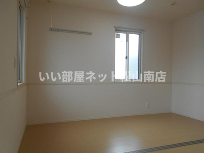 【内装】 | リトルピア