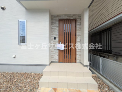 【エントランス】 | 豊橋市西幸町 新築一戸建て | エントランスです