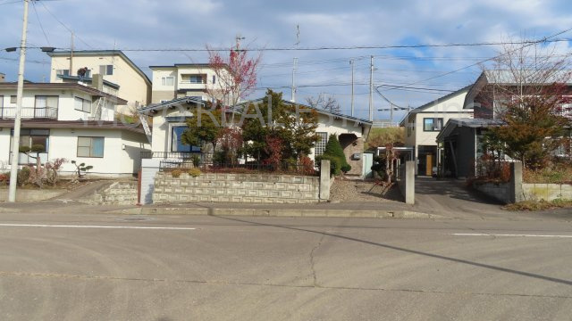 【前面道路含む現地写真】 | 網走郡津別町中古住宅