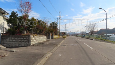 【前面道路含む現地写真】 | 網走郡津別町中古住宅
