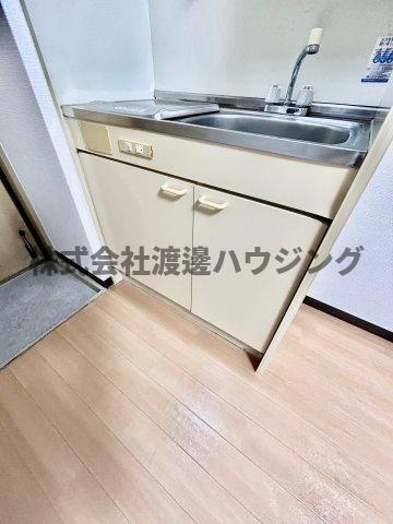 メゾン江坂EASTのキッチン