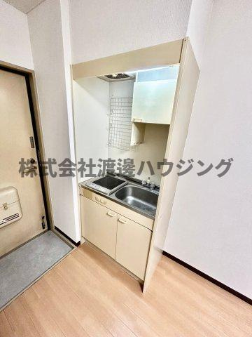 メゾン江坂EASTのキッチン