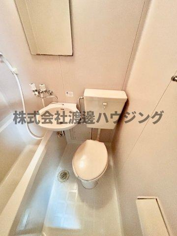 メゾン江坂EASTのトイレ