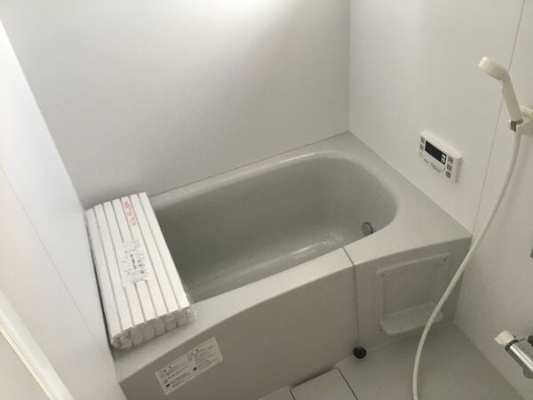 ヴァンベールみどりのの浴室