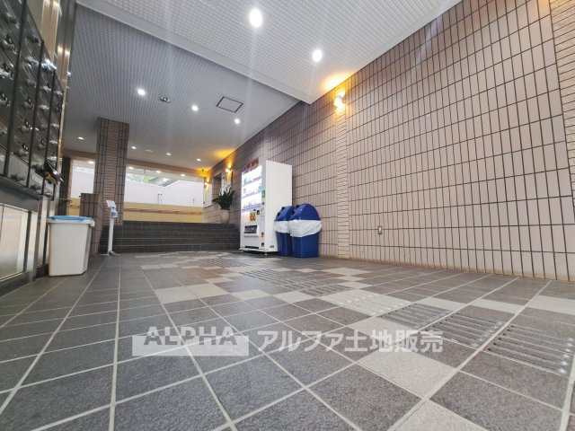 ファミール高幡不動のロビー