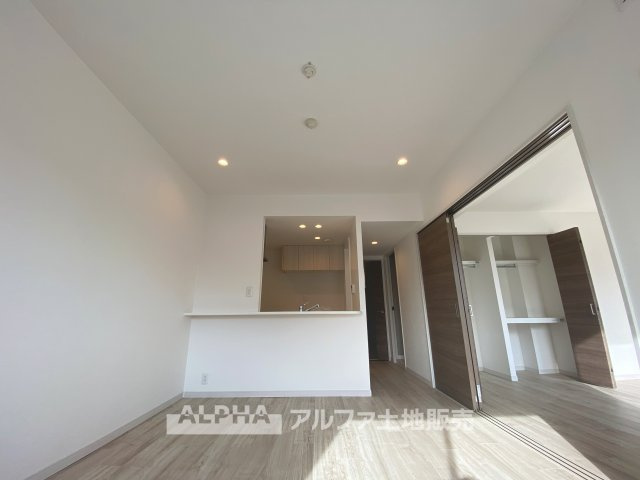 多摩・永山ガーデンハウス マンションの居間・リビング