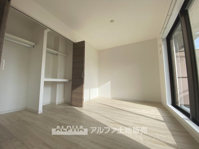 多摩・永山ガーデンハウス マンションの洋室