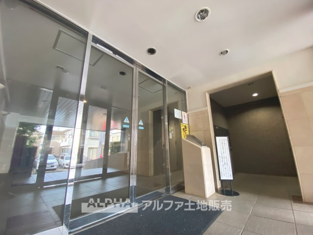 多摩・永山ガーデンハウス マンションのその他|【Entrance】
◆エントランス◆扉を開けると温もりと幸せと楽しさいっぱいの我が家に帰る事が出来る。