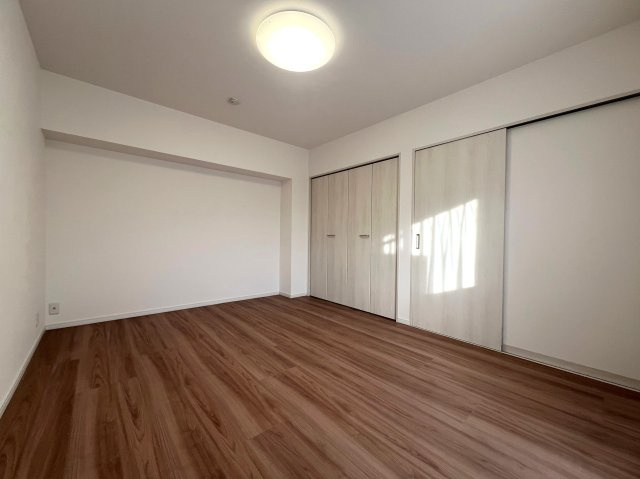 多摩ニュータウン貝取第4の1の2号棟の洋室|洋室です