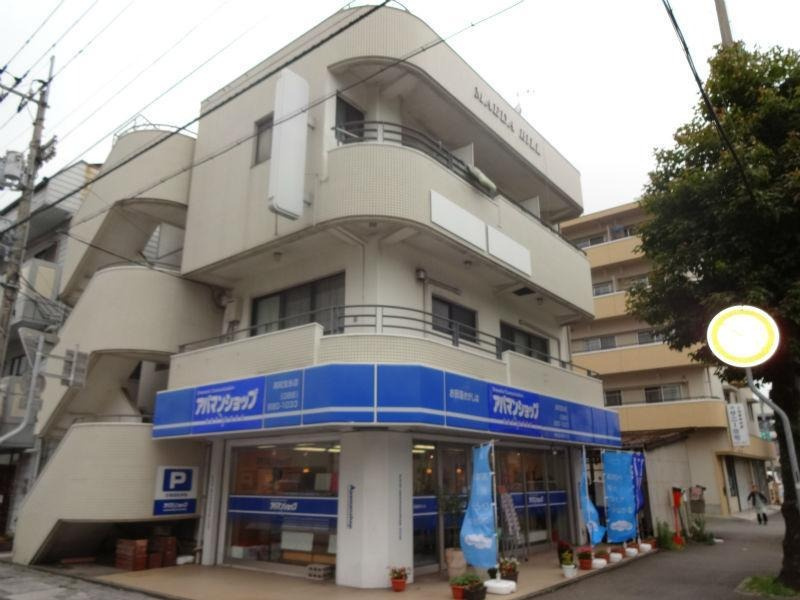 前田ビルのエントランス|エントランス写真