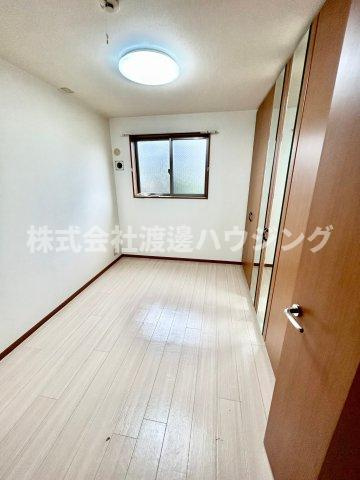 ハイム木もれびの洋室