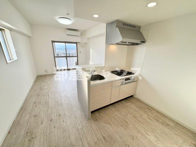 グランパークタワーの居間・リビング