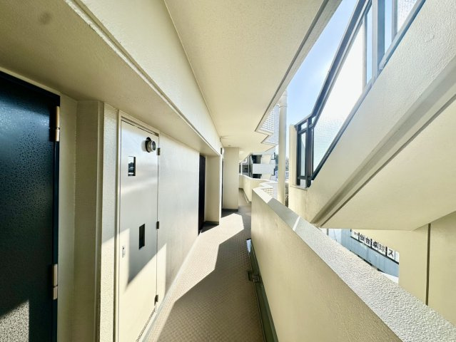 ナイスアーバン黒松のその他共用部分|住戸階廊下