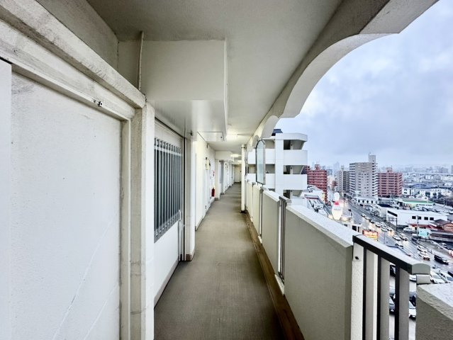 ウエストパレスマンションのその他共用部分|住戸階廊下